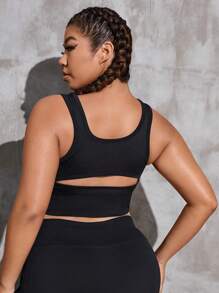 Yoga Sxy Plus Cut Out Back Sports Bra - Black - View 3