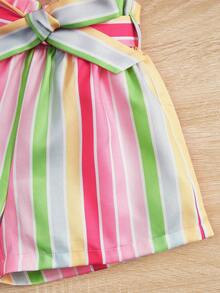 SHEIN Toddler Girls Ruffle Hem Cami Top & Block Striped Belted Shorts - Multicolor - View 3