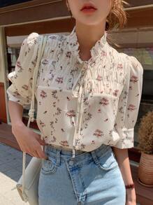 DAZY 印花系领泡泡袖衬衫度假装女装 - 杏色 - 查看 7