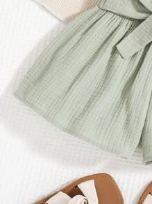 SHEIN Quần Short Gái Thắt lưng Dải chun Quần paper-bag màu trơn Giải trí - Màu xanh Bạc hà - Xem 4