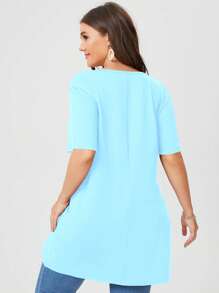 大碼紐扣細節弧形下擺T恤 - 淺藍色 - 查看 2
