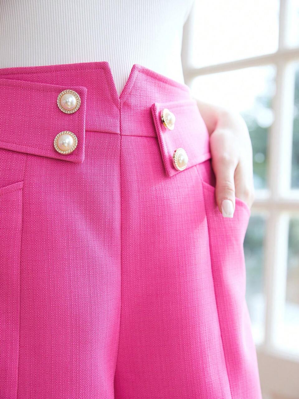 PEARL DETAIL DRESS SHORTS