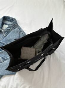 Floral Pattern Letter Patch Decor Shoulder Bag Fashionable Large Capacity - Black - View 4