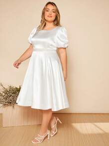 SHEIN Belle 大碼泡泡袖後鏤空婚紗洋裝 - 白色 - 查看 6