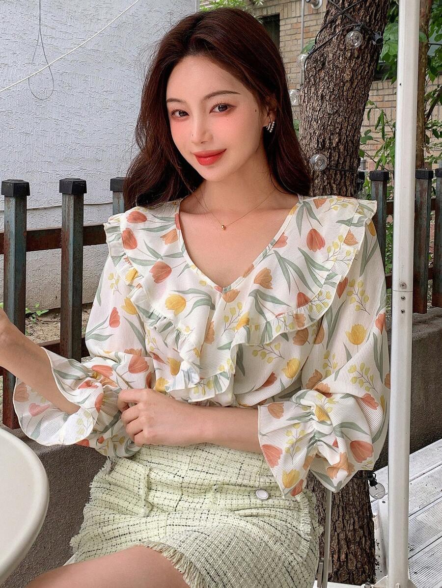 DAZY Floral Print Ruffle Trim Flounce Sleeve Blouse - Beige - View 1