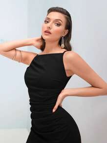 Modelyn Vestido ajustado unicolor fruncido - Negro - Ver 3