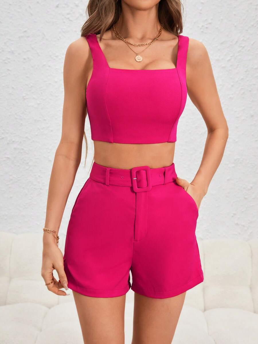 SHEIN Privé 素色短款背心和附腰帶短褲 - 玫紅色 - 查看 1