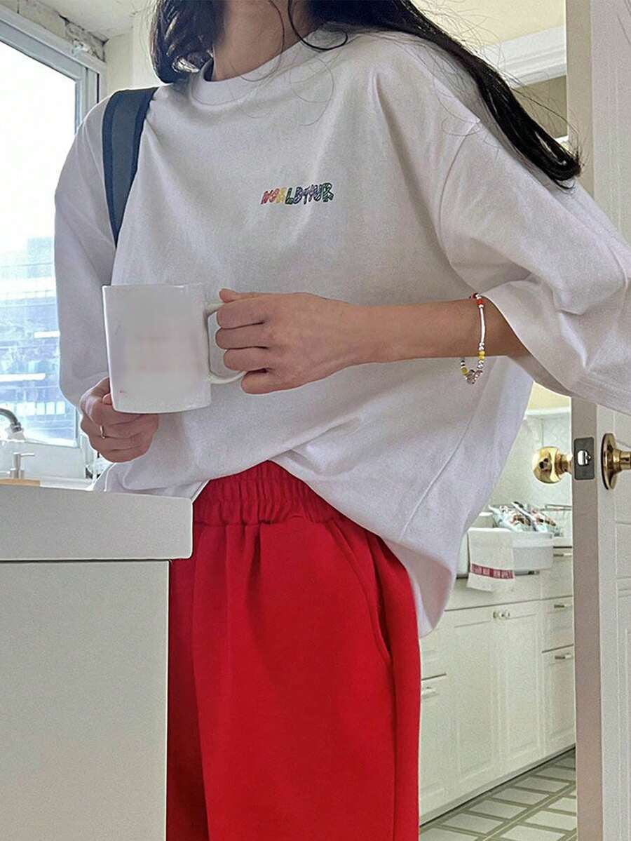 DAZY Letter Graphic Drop Shoulder Tee - White - View 1