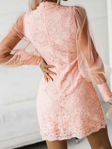 小高領網紗拼接燈籠袖蕾絲連衣裙 - 珊瑚粉 - 查看 2