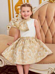 SHEIN 小女童1入組花卉圖案提花荷葉邊上衣和1入組半身裙 - 彩色 - 查看 4