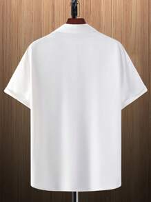 Manfinity EMRG 男士熊和字母圖案襯衫不帶T恤 - 白色 - 查看 2