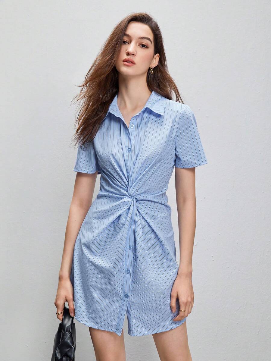 BizChic Đầm Nút phía trước xoắn lại Sọc Giải trí - Màu xanh nhạt - Xem 1