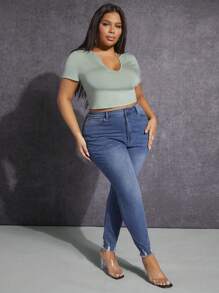 SHEIN SXY Plus Notched Neck Solid Tee - Mint Green - View 4