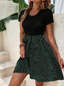 SHEIN LUNE 斑點印花繫腰帶洋裝 - 彩色 - 查看 1