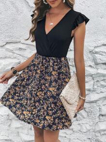 SHEIN LUNE Floral Print Surplice Neck Ruffle Trim Dress - Black - View 4