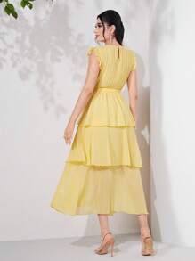 Mulvari 荷葉邊腰帶層疊下擺洋裝 - 黃色 - 查看 2