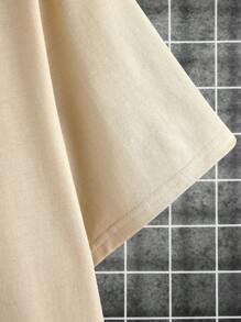 Manfinity Homme Hombres Camiseta con estampado de letra de cuello alto - Caqui - Ver 5