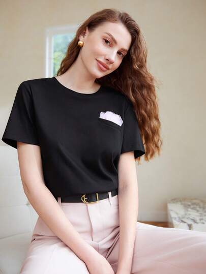 MOTF PREMIUM FLOWER APPLIQUE POCKET T-SHIRT