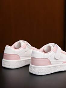 1 Pair Girls' Minimalist Patchwork Double-Color Elastic Strap Hook-And-Loop Fashion Skate Shoes, Kids Sports Shoes With Elastic Closure And Perforated Breathable Design, Suitable For All Seasons Back To School Primary And Secondary Schools