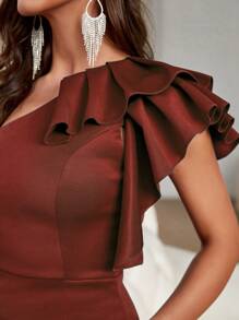 SHEIN Belle 單肩荷葉邊高衩伴娘洋裝 - 棕色 - 查看 7