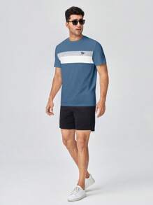 Manfinity VCAY Men Cotton Horse Print Colourblock Tee - Dusty Blue - View 3