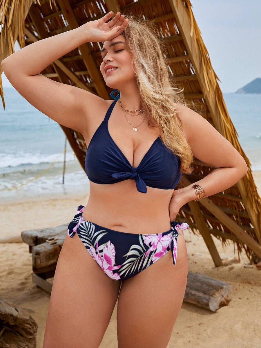 SHEIN Swim Curve Plus Size Tropical Print Knot Front Halter Bikini Set Summer Beach - Navy Blue - View 1