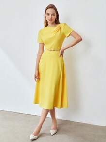 MOTF PREMIUM PEARL DETAIL MIDI DRESS WITHOUT BELT - Yellow - View 6