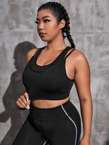 Plus Cut Out Back Sports Bra - Black - View 3