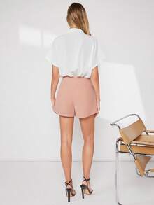 BizChic Quần đùi nữ Túi Dây kéo màu trơn Giải trí - Màu Cam san hô - Xem 2