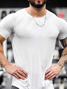 SHEIN Fitness 男士字母圖案插肩袖弧形下擺運動T恤 - 白色 - 查看 3