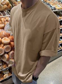 DAZY 男士棉素色落肩T恤 - 卡其色 - 查看 4