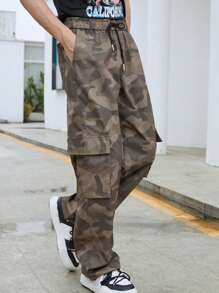 Manfinity EMRG Men Camo Print Flap Pocket Side Drawstring Waist Cargo Trousers - Army Green - View 6