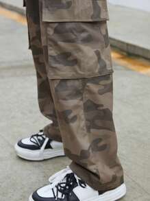 Manfinity EMRG Men Camo Print Flap Pocket Side Drawstring Waist Cargo Trousers - Army Green - View 8