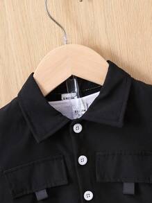 男嬰翻蓋細節襯衫和短褲附T恤套裝 - 黑與白 - 查看 6