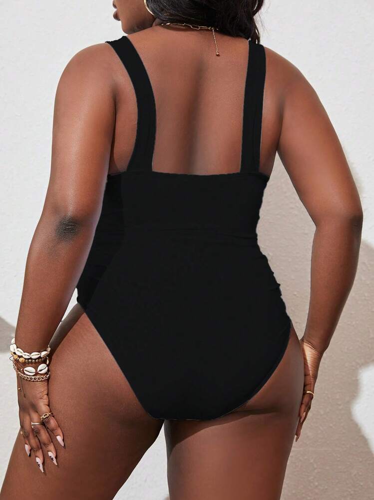 SHEIN Swim Curve Summer Beach Plus Solid Ruched One Piece Swimsuit - Black - View 2