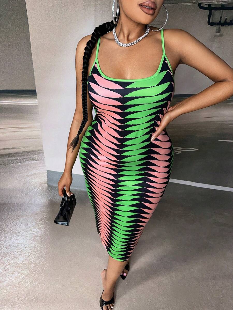 Slaydiva 大碼滿版印花吊帶緊身連衣裙 - 彩色 - 查看 1