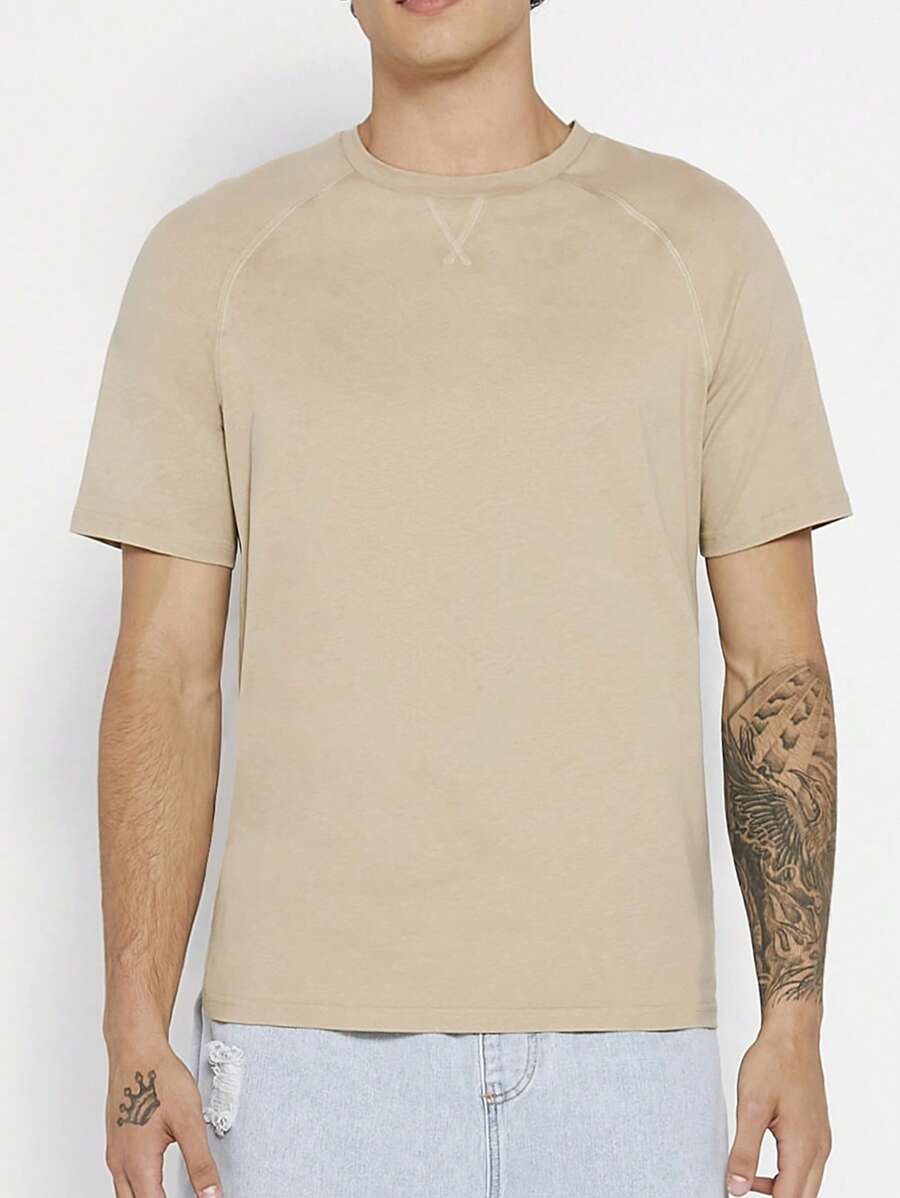 Manfinity NiteLyfe Men Solid Raglan Sleeve Tee - Khaki - View 1