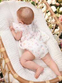 SHEIN Baby Floral Print Ruffle Trim Peplum Waist Top & Shorts - White - View 2