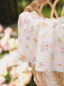 SHEIN Baby Floral Print Ruffle Trim Peplum Waist Top & Shorts - White - View 7