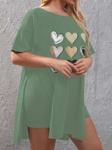 SHEIN Unity Plus Heart Print Split Hem Tee & Biker Shorts - Green - View 4