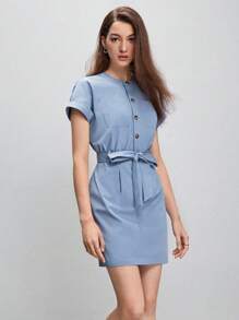 BizChic Vestido con cinturón con botón delantero