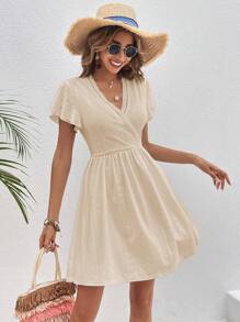 SHEIN Frenchy 素色交疊領蝴蝶袖A字連衣裙 - 卡其色 - 查看 1