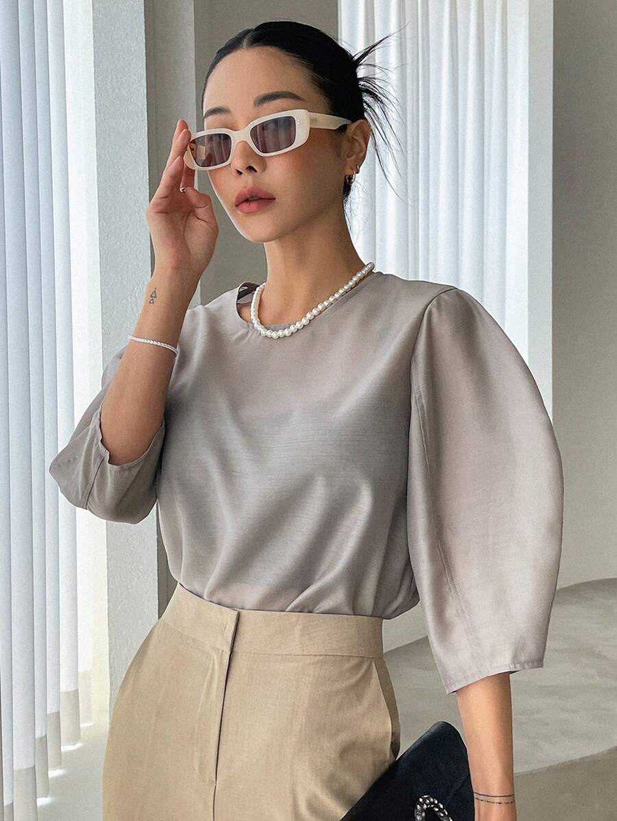 DAZY Massimo Dutti單色泡泡袖鑽石背後開口寬鬆襯衫 - 卡其色 - 查看 1