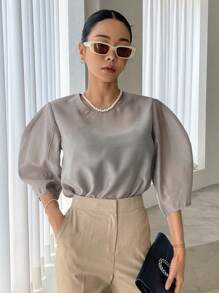 DAZY Massimo Dutti單色泡泡袖鑽石背後開口寬鬆襯衫 - 卡其色 - 查看 5