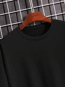 Manfinity Hypemode Men's Oversized Asymmetrical Hem Solid T-Shirt - Black - View 5