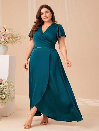 SHEIN Belle 大碼蝴蝶袖短款上衣和裹身半身裙