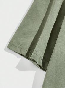 Manfinity VCAY 人像印花宽松圆领短袖T恤 - 軍綠色 - 查看 3