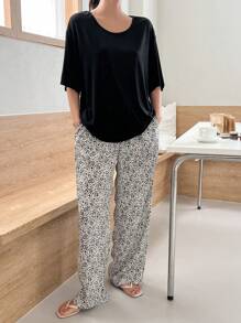 DAZY Ditsy Floral Print Lounge Set Pajama - Black - View 6