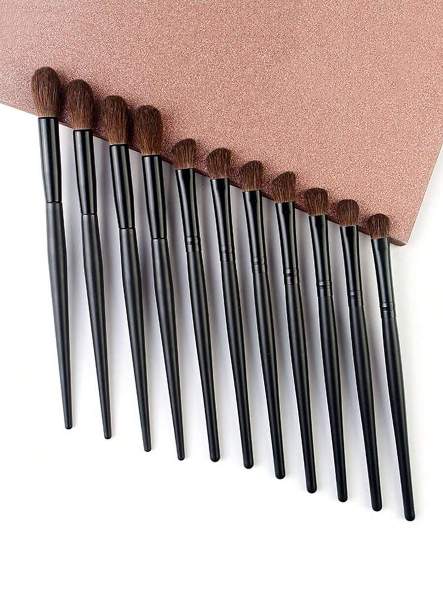 三支装化妆刷套装，包含马毛眼影刷、火焰高光刷和鼻影刷，美妆工具，化妆刷套装，化妆刷套装，化妆刷套装，全套化妆刷，化妆刷套装，全套化妆工具，刷子套装，化妆刷套装，化妆礼盒，套装，赠品，专业化妆刷，全套化妆刷 - 黑色 - 查看 1