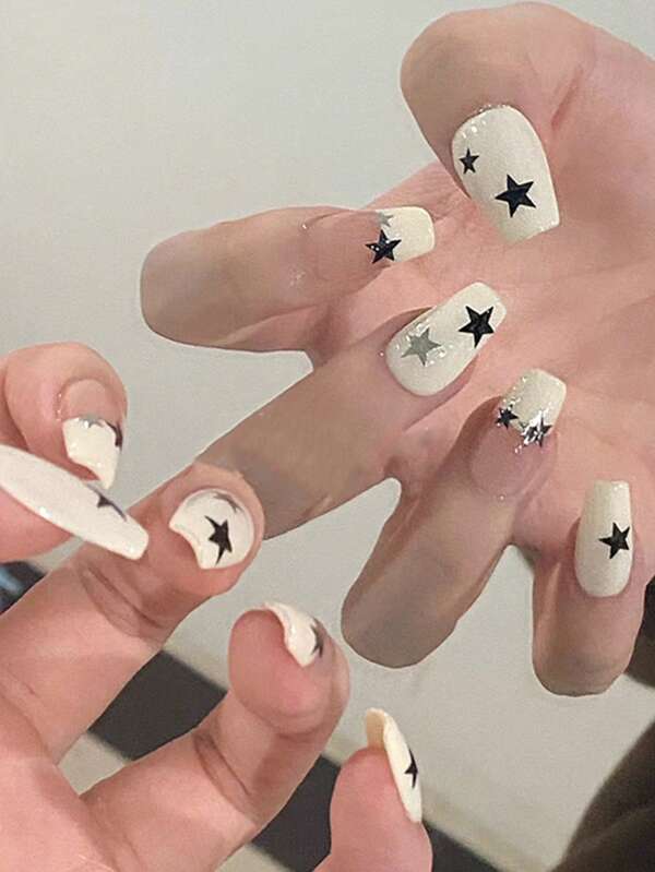 Elevate Your Style With 24pcs Y2K Aesthetic Short Coffin Star Pattern Full Cover Fake Nail Chic Press On Nails Manicure Kit